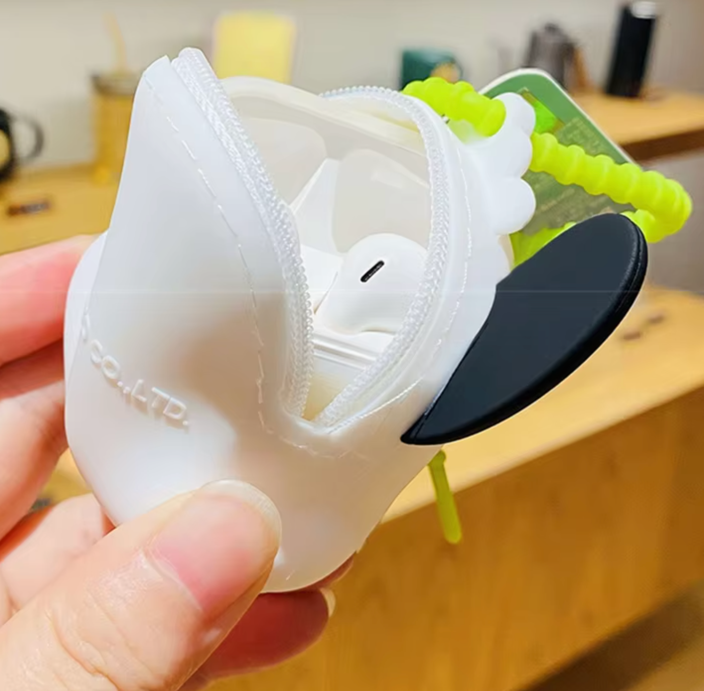 Sanrio Cinnamoroll Bag Charm Face Coin Purse Pouch 10cm 4inch White(Authentic, Original, Genuine, Licensed, official)