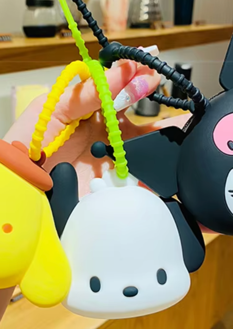 Sanrio Pochacco Bag Charm Face Coin Purse Pouch 10cm 4inch White and Green(Authentic, Original, Genuine, Licensed, official)