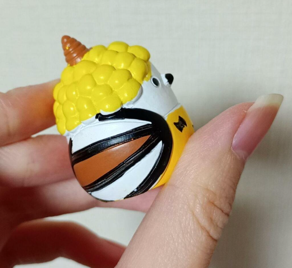 No Name Japanese Devil Oni Bird Doll No Bag Mini Figure 3cm 1.5inch Yellow, White, Black (Authentic, Original, Genuine, Licensed, official)