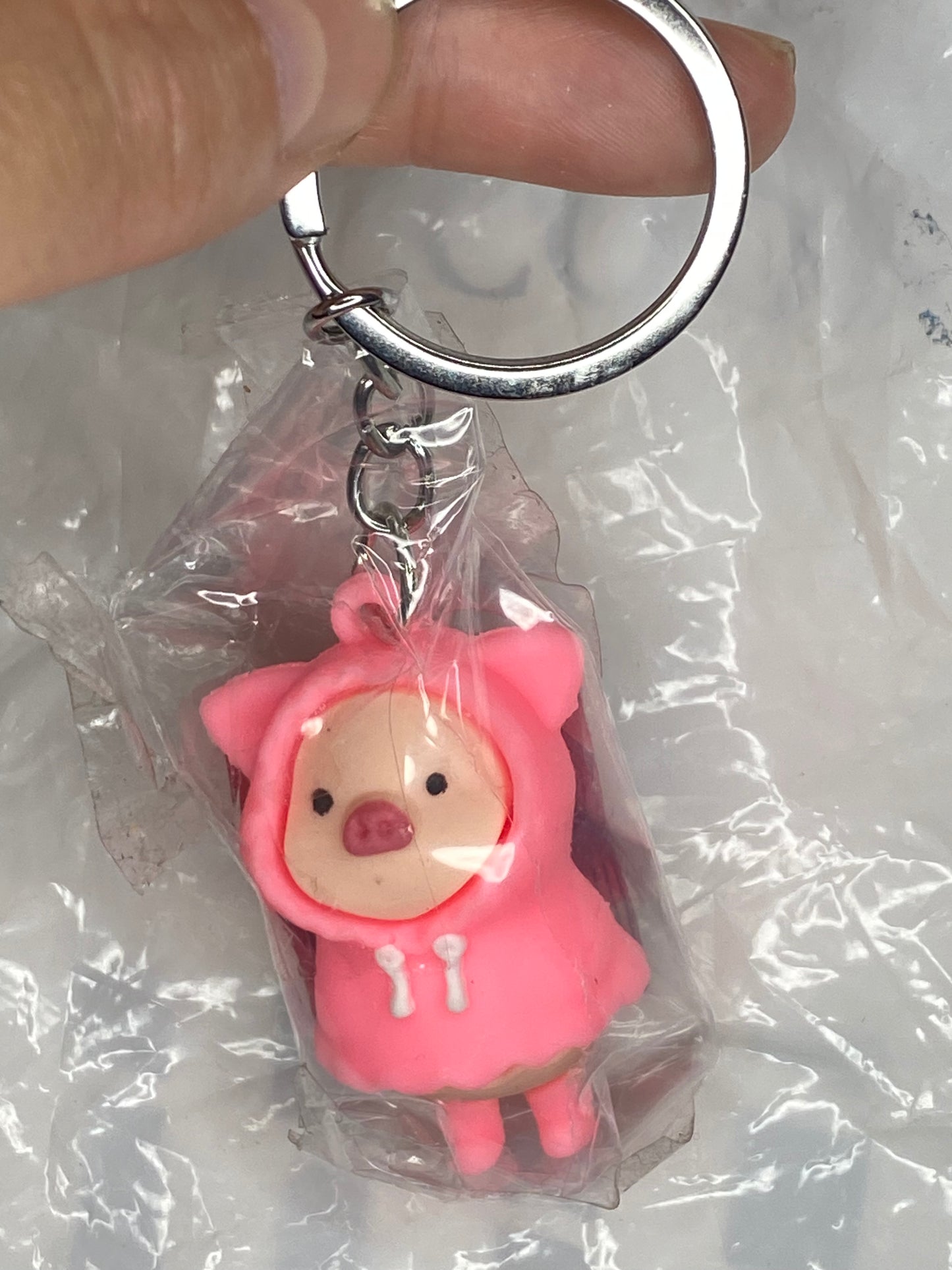 No name Piggy Pig in fluorescent Pink Raincoat Figure Keychain 4cm 1.5inch fluorescent Pink and Skin pink